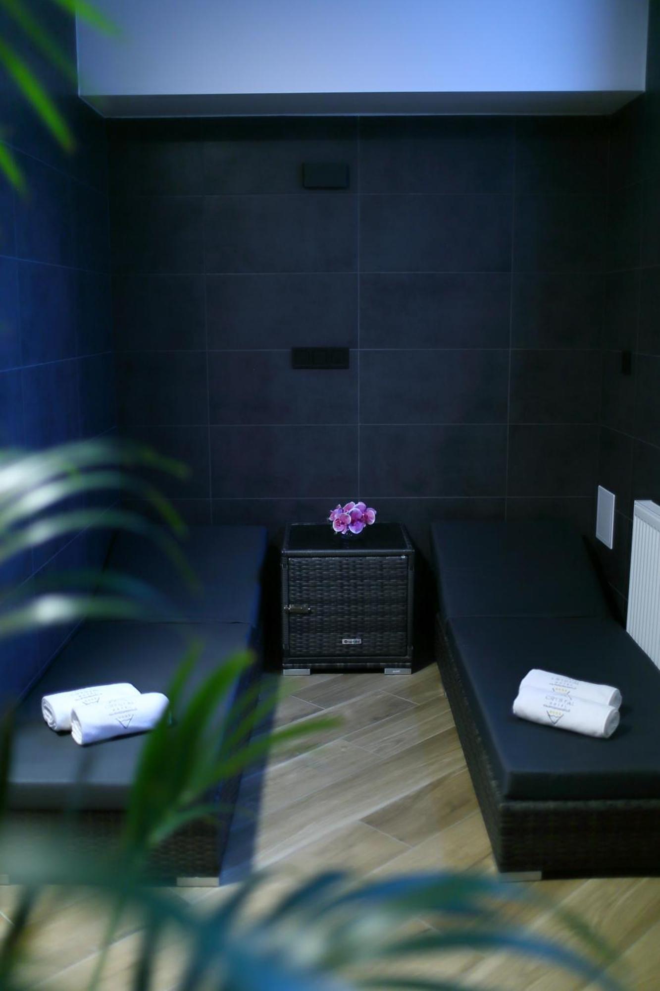 Hotel Crystal Hajdúszoboszló 外观 照片